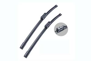 BALAIS D'ESSUIE GLACE